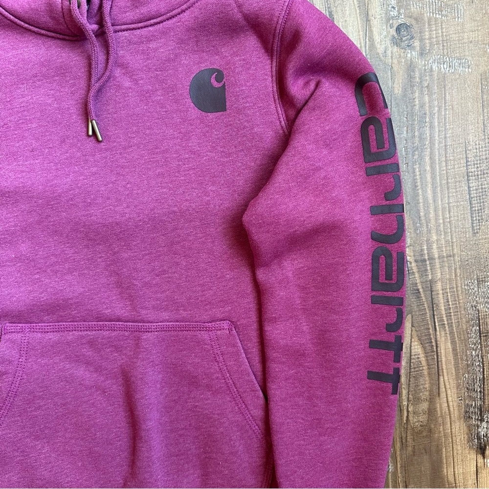 Women’s Carhartt hoodie